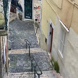 Cosy Mouraria Lisbon