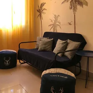 Summer Studio, 4 Persons, Mobile Ac, Old Town Appartamento Nizza