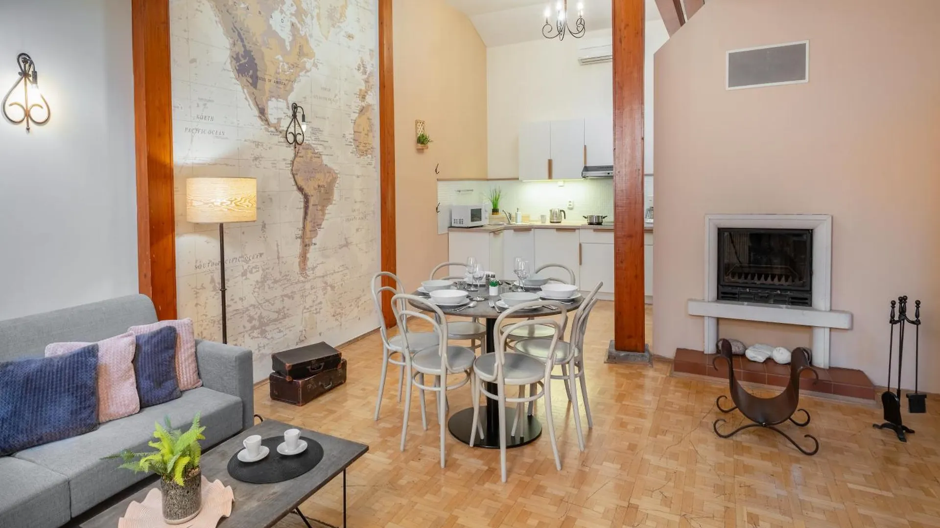6 Continents Apartments By Adrez Prag Çek Cumhuriyeti