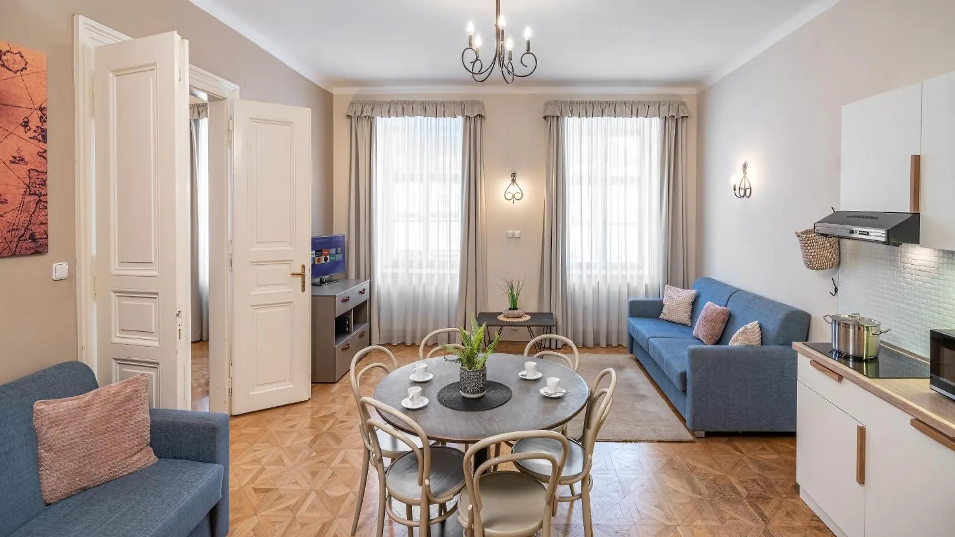 6 Continents Apartments By Adrez Prague