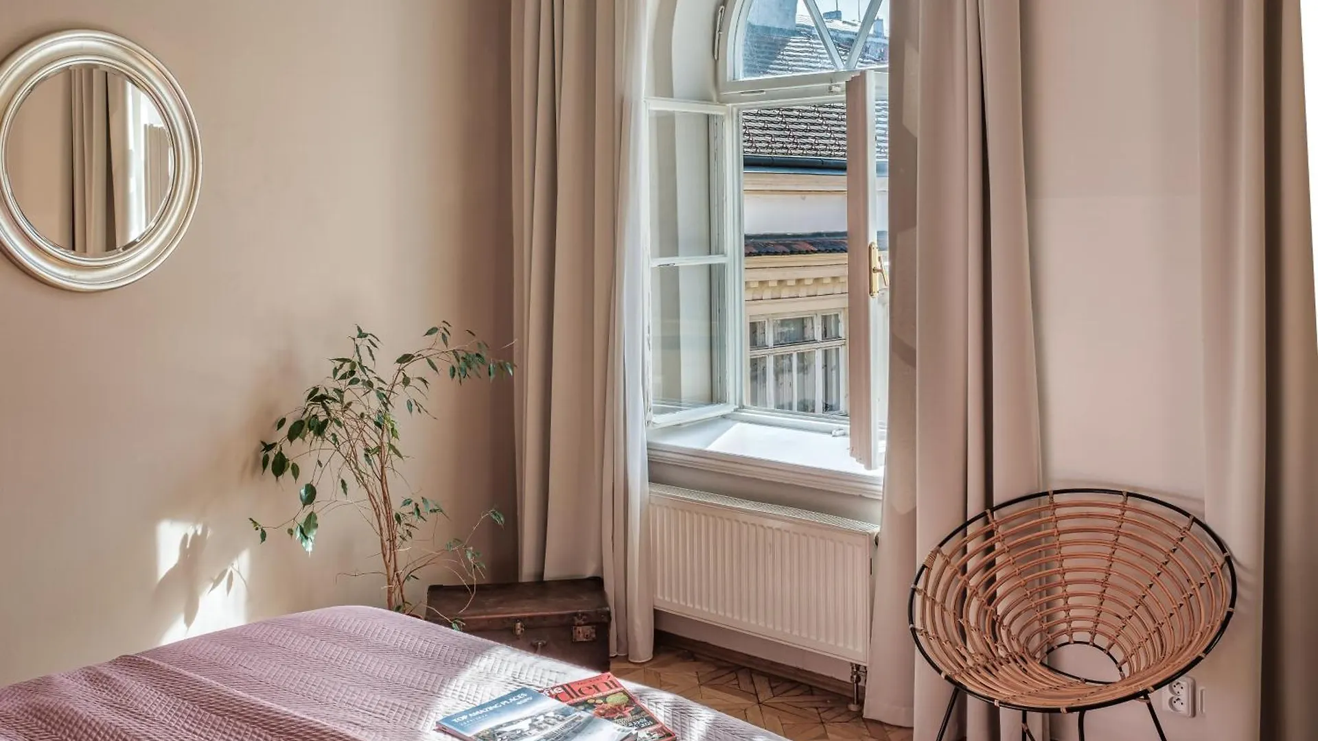 6 Continents Apartments By Adrez Prague Czech Republic
