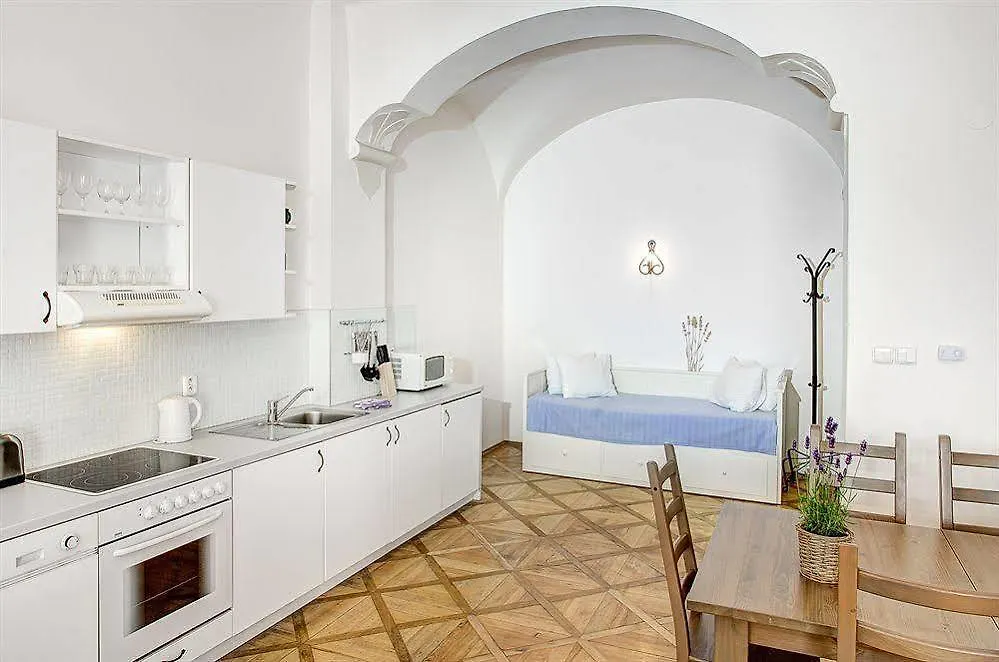 6 Continents Apartments By Adrez Prague