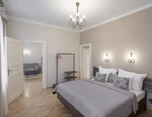 6 Continents Apartments By Adrez Prague