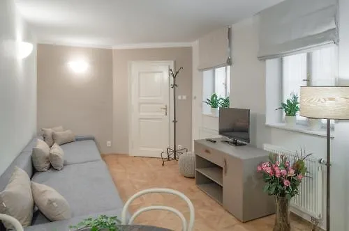 6 Continents Apartments By Adrez Prague 0*,
