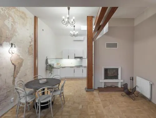 6 Continents Apartments By Adrez Prague